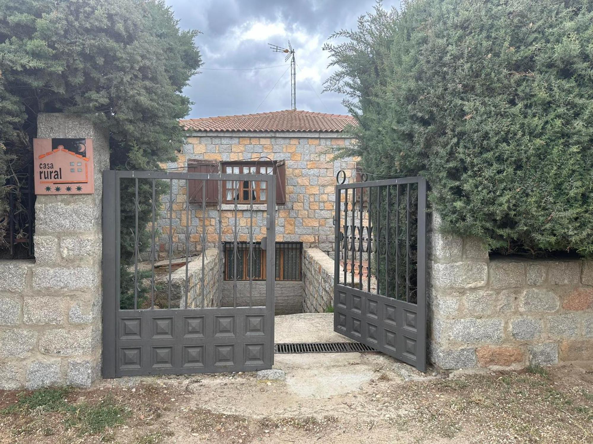 Casa Rural El Cordel La Serrada Ngoại thất bức ảnh